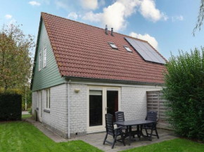 Spacious holiday home with garden